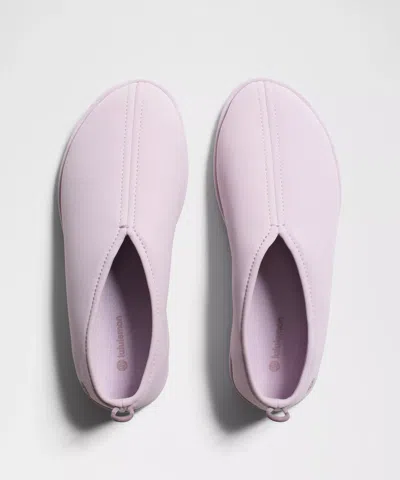 Lululemon Flat Mate In Gray