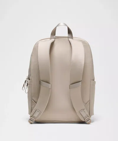 Lululemon Everywhere Backpack 22l