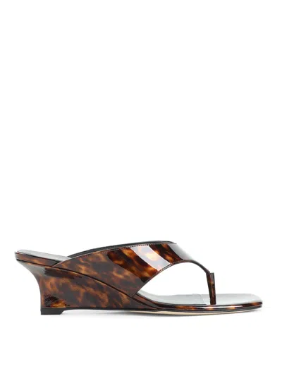Stuart Weitzman 50mm Vinnie Printed Patent Leather Thong Sandals In Multi