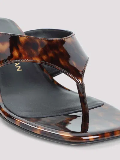 Stuart Weitzman 50mm Vinnie Printed Patent Leather Thong Sandals In Multi