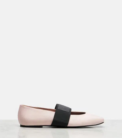 Givenchy Logo-patch Elasticated-strap Ballet Flats In Pink