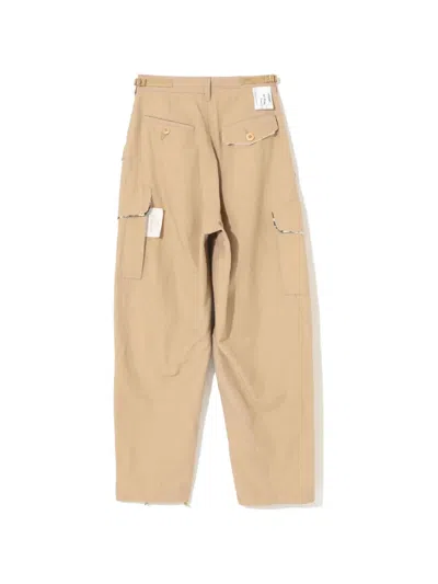 Undercover Multi-pocket Cargo Pants In Neutral