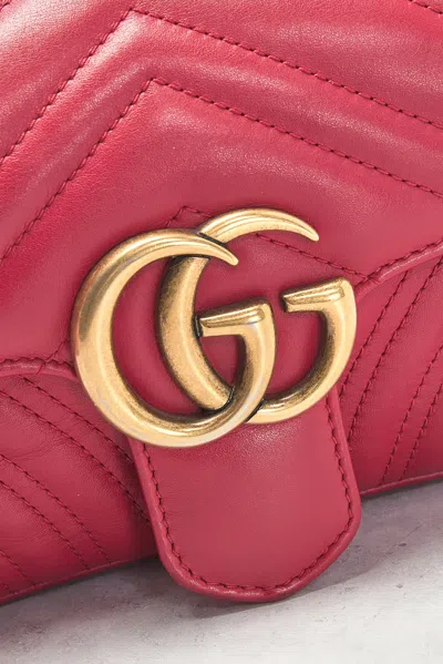 Pre-owned Gucci Gg Marmont Shoulder Bag In Red