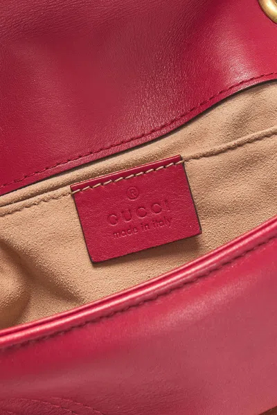 Pre-owned Gucci Gg Marmont Shoulder Bag In Red