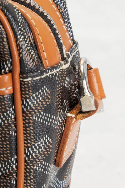 Pre-owned Goyard Cap-vert Pm Shoulder Bag In Black