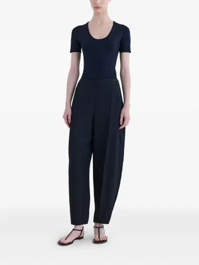 Fforme Lea T-shirt In Black