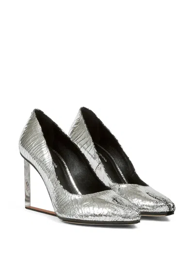 Maison Margiela Tabi Pointed-toe Pumps In Multi