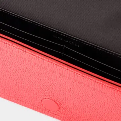 Marc Jacobs Textured Leather Mini Bag With Magnetic Closure In Black