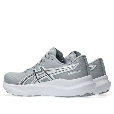 Asics Gt-2000 Striped Trainers In Gray