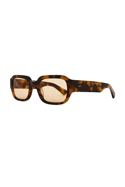 Messyweekend Downey Sunglasses In Brown