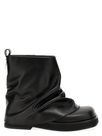 Attico The  'mini Robin' Black Ankle Boots With Logo Plaque On The Rear And Pull-tab At The Heel In L