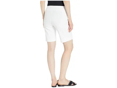 Krazy Larry Pull-on Shorts In White