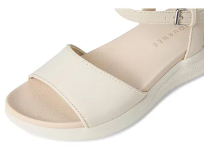 Journee Collection Jaylee In Multi