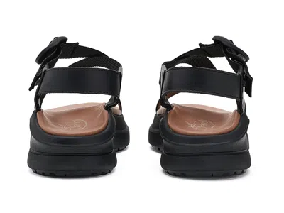 Chaco Cushform In Black