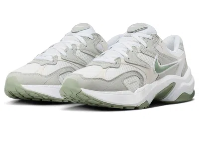 Nike Al8 In Green
