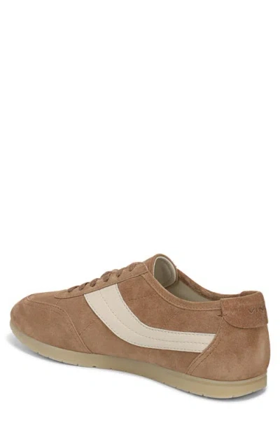 Vince La Runner Sneaker In Brown