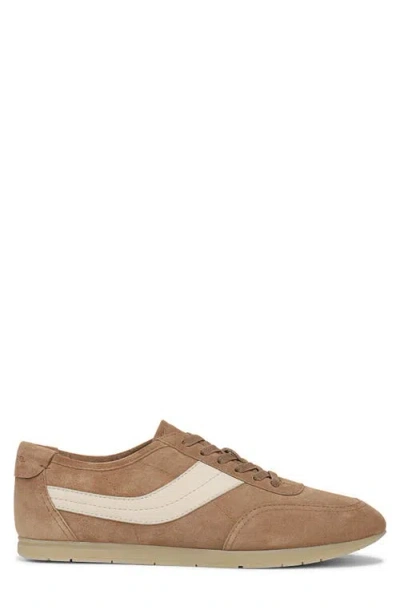 Vince La Runner Sneaker In Brown