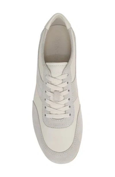 Vince La Runner Sneaker In White