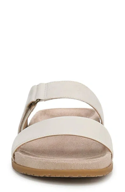 Vionic Elaine Slide Sandal In White