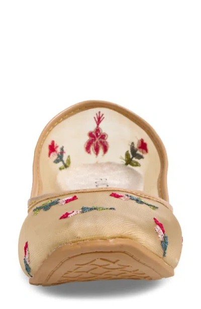 Fuchsia Lily Mesh Flat In Sand