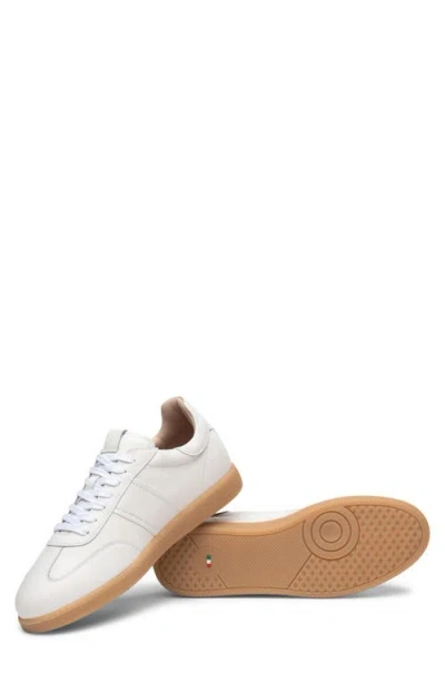 Nerogiardini Low Top Sneaker In White