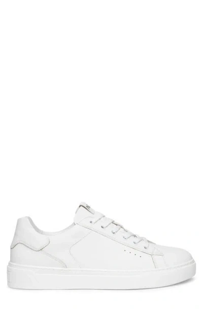 Nerogiardini Low Top Sneaker In White