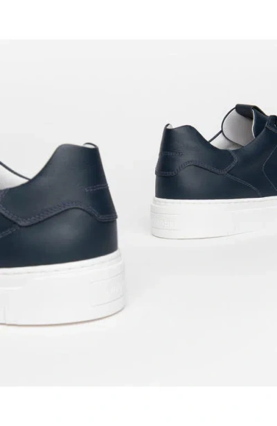 Nerogiardini Low Top Sneaker In Blue