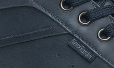 Nerogiardini Low Top Sneaker In Blue