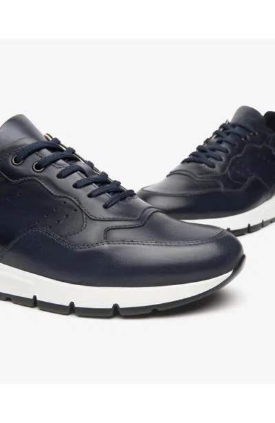 Nerogiardini Low Top Sneaker In Black