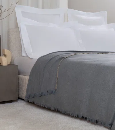 Frette Wool-blend Lightness Blanket In Blue