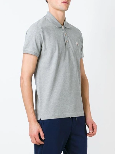 Shop Moncler Klassisches Poloshirt In Grey