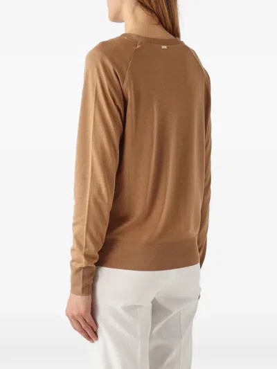 Herno Raglan-sleeve Button-slit T-shirt In Brown