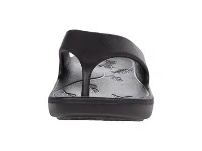 Alegria Ode In Black