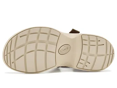 Chaco Cushform In Brown