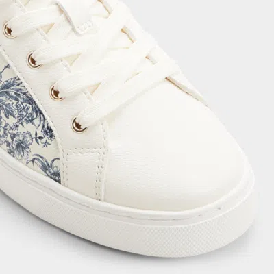 Aldo Elgata In Multi