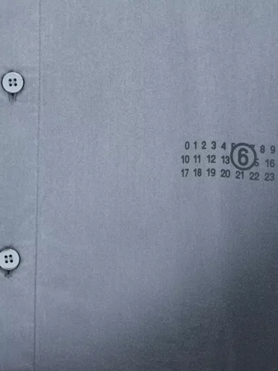 Mm6 Maison Margiela Straight Shirt Collar Long Sleeves Printed Detail In Gray