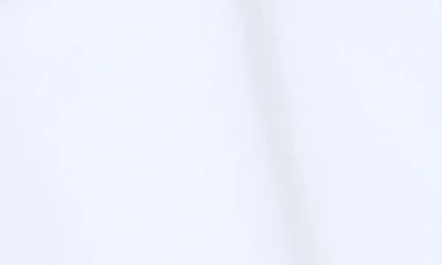 Seven7 Weekend Shorts In White