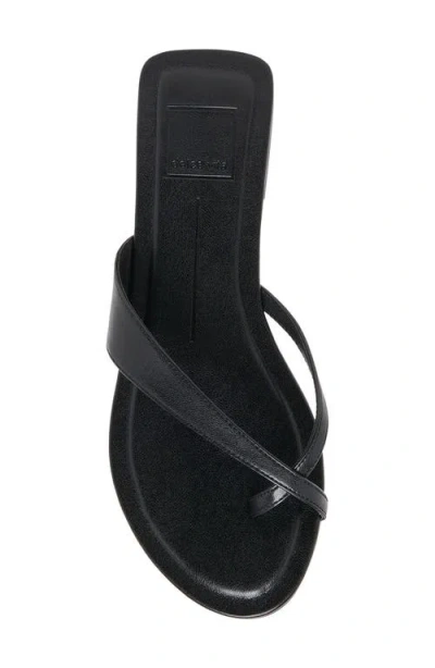 Dolce Vita Lenex Toe Loop Sandal In Black
