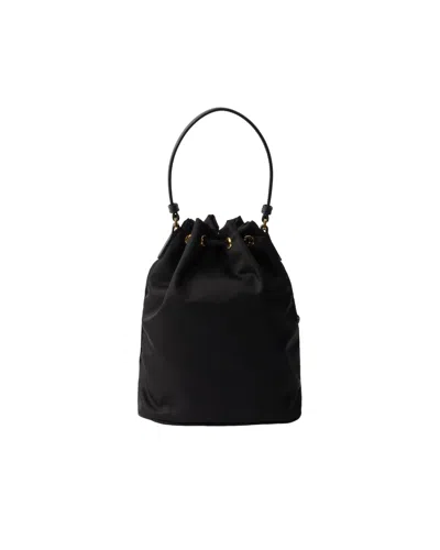 Prada Borsa A Secchiello Re-edition 1978 In Re-nylon Nero Donna In Black