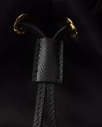 Prada Borsa A Secchiello Re-edition 1978 In Re-nylon Nero Donna In Black