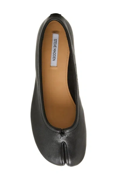 Steve Madden Calico Ballet Flat In Black
