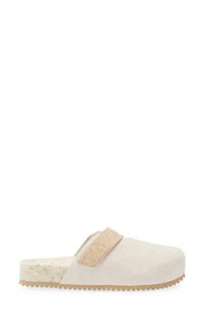 Fleks More Mesa Clog In White