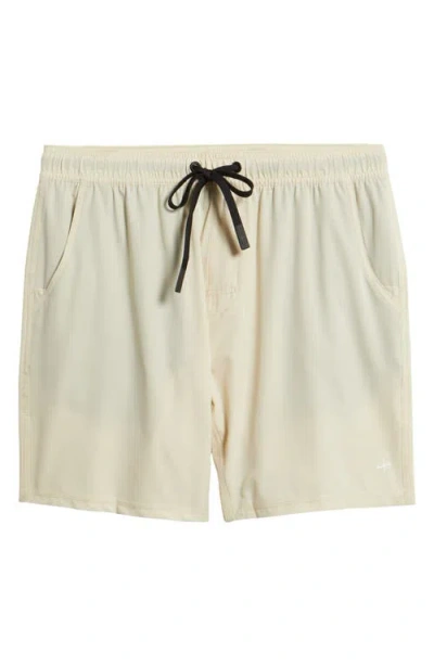 Santo Studio Tempo Tech Shorts In White