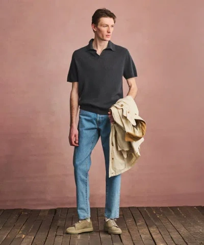 Naadam Lightweight Cashmere Short Sleeve Polo In Black