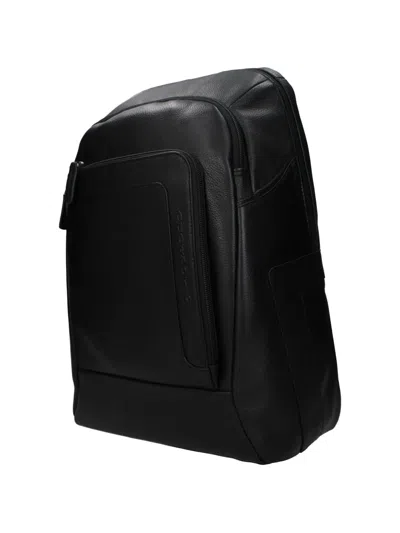 Piquadro Front-zip Backpack In Black