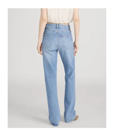 Frame The Vertical In Blue