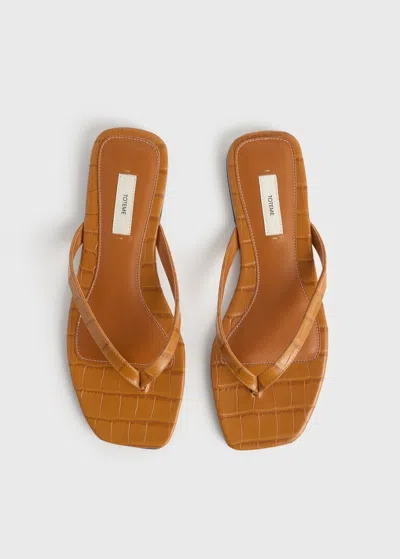 Totême Toteme Crocodile-effect Leather Flip Flops In Orange