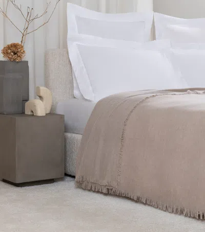 Frette Wool-blend Lightness Blanket In Brown