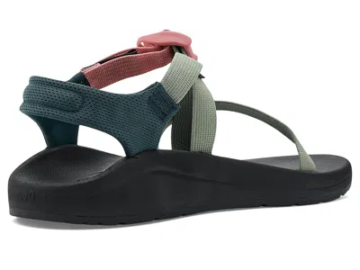 Chaco Cushz Sandal In Black