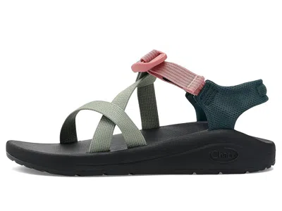 Chaco Cushz Sandal In Black